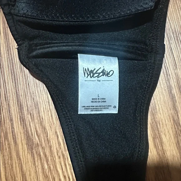 Mossimo Supply Co. Bandeau Bikini Top - Picture 2 of 3